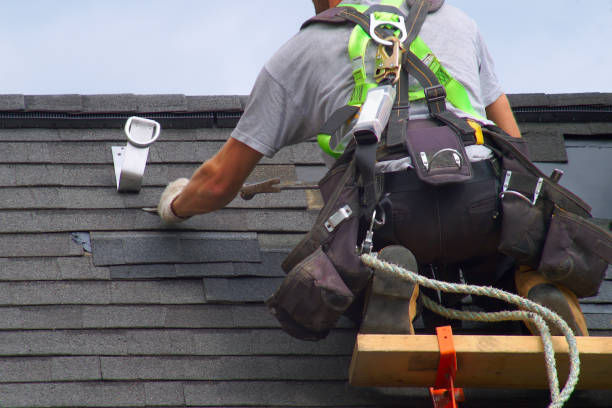 Best Storm Damage Roof Repair  in Baldwyn, MS