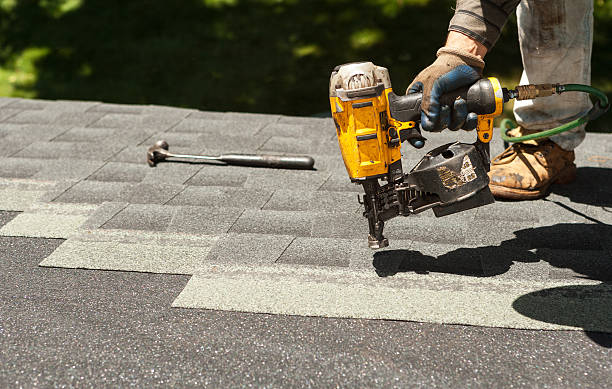 Best Roof Maintenance Services  in Baldwyn, MS